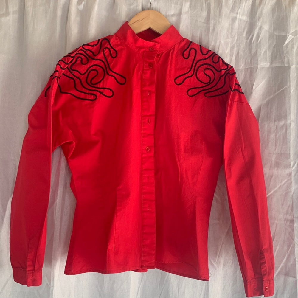 PASTA Spanish-style Red Button-down blouse size Medium